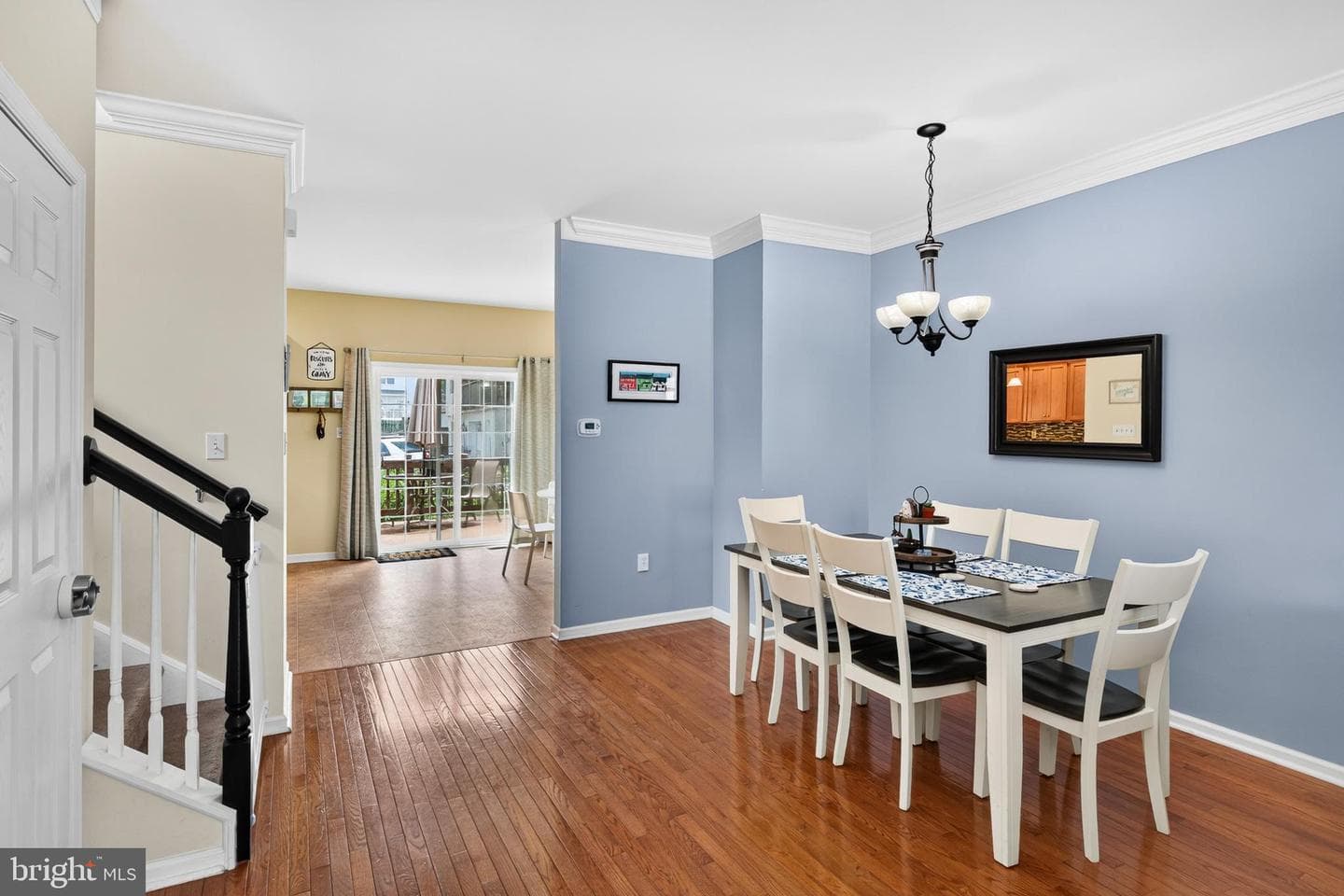 703 Green Street photo 8