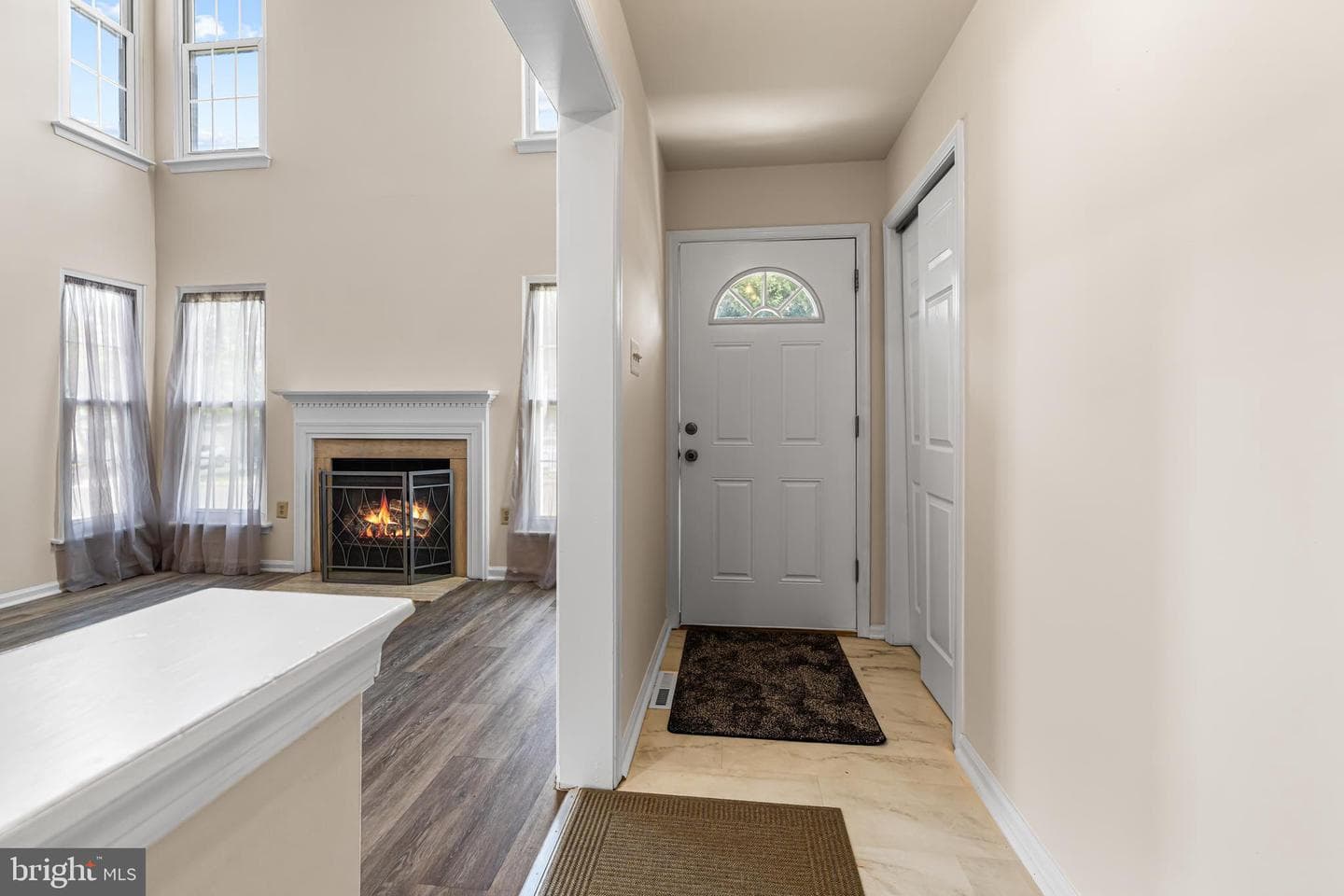 211 Orchard Drive photo 4