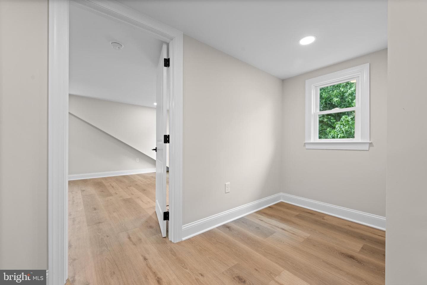 218 Crest Way photo 38