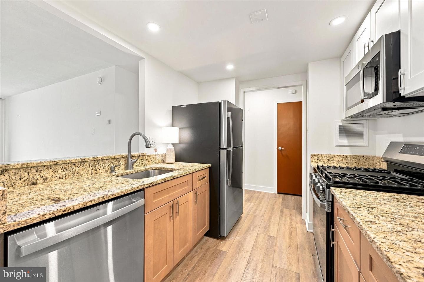100 West Avenue #518-S photo 9