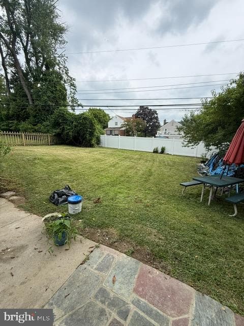 152 E Church Road photo 5
