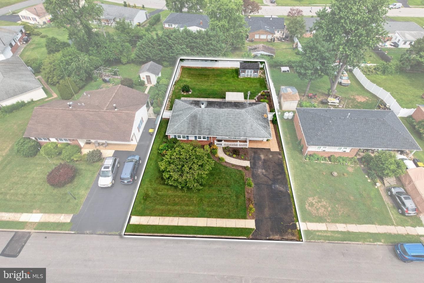 3129 Sycamore Lane photo 12