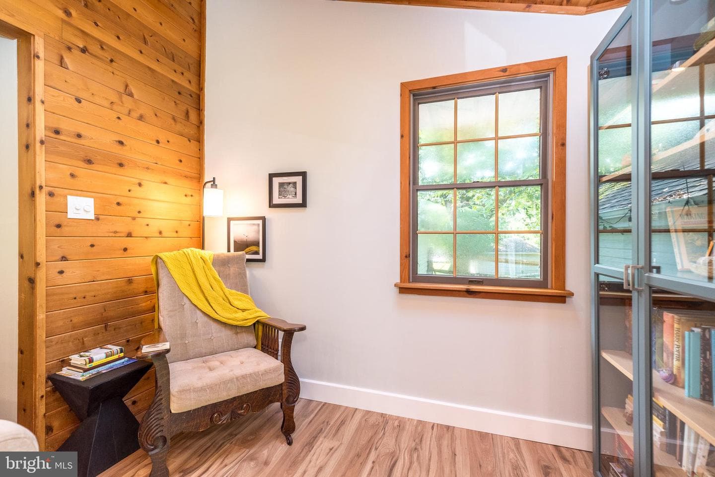 2045 Foster Road photo 21