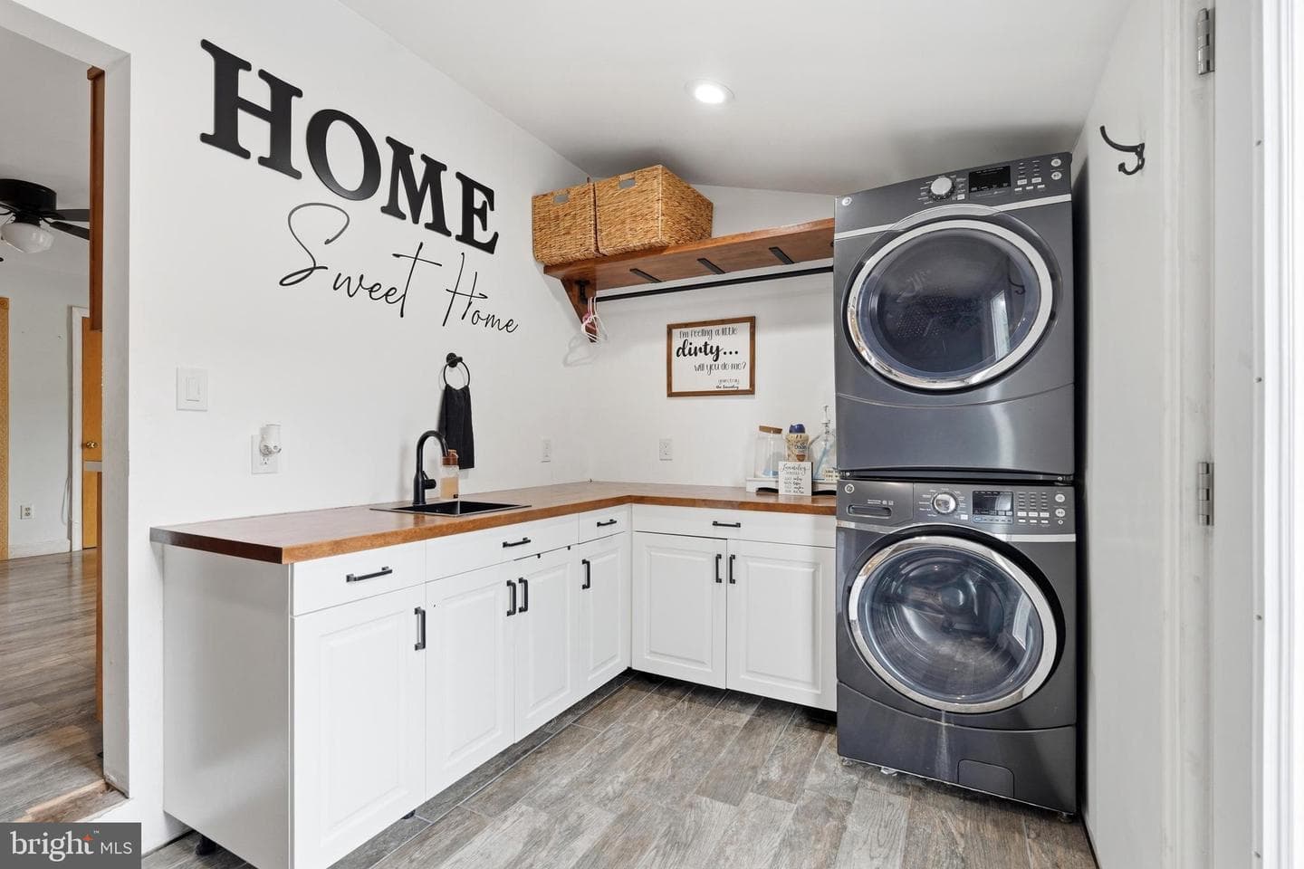 3033 Linfield Road photo 28