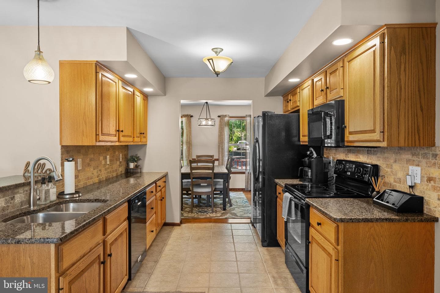 24 Hendricks Road photo 14