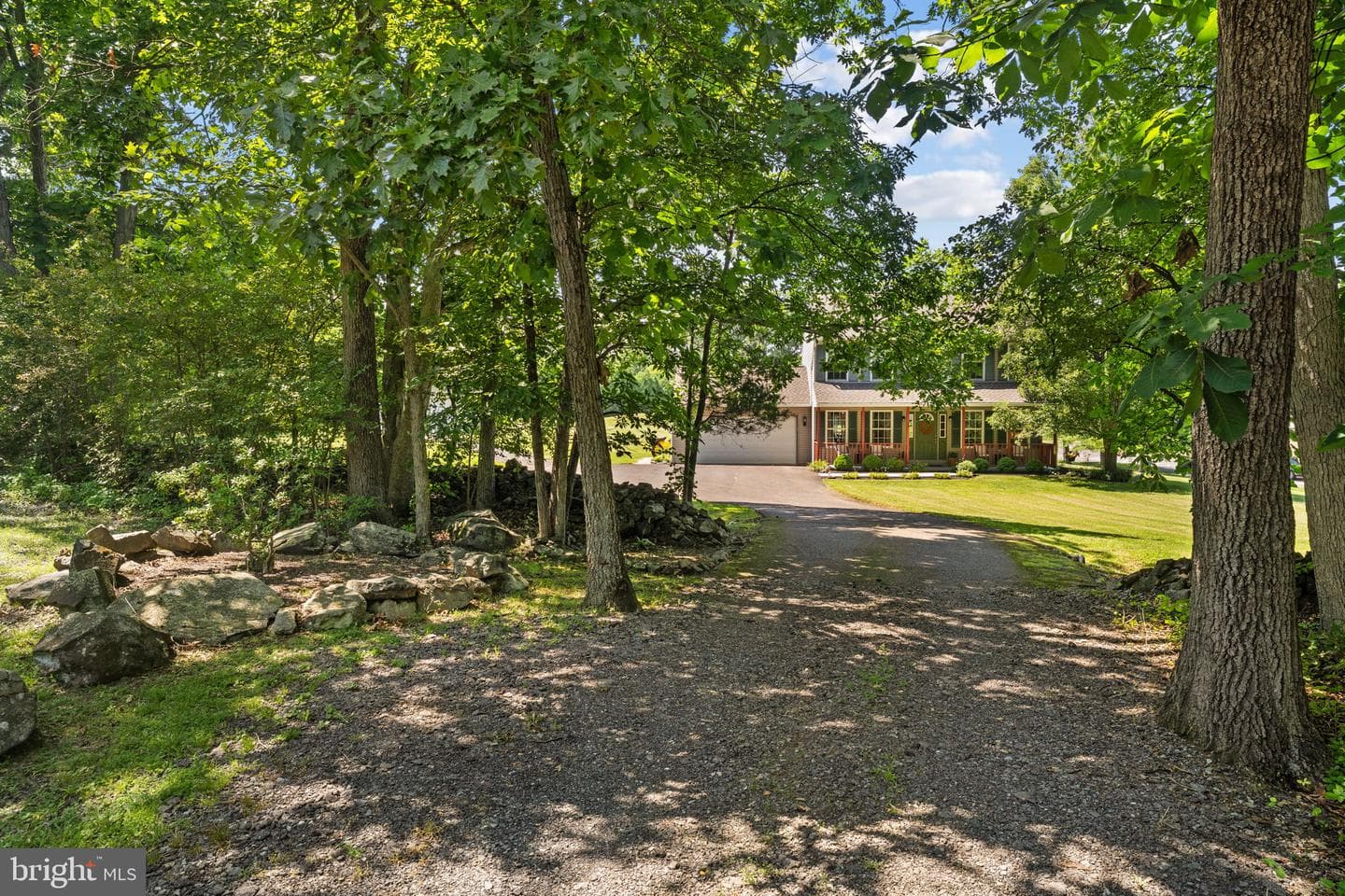 24 Hendricks Road photo 2