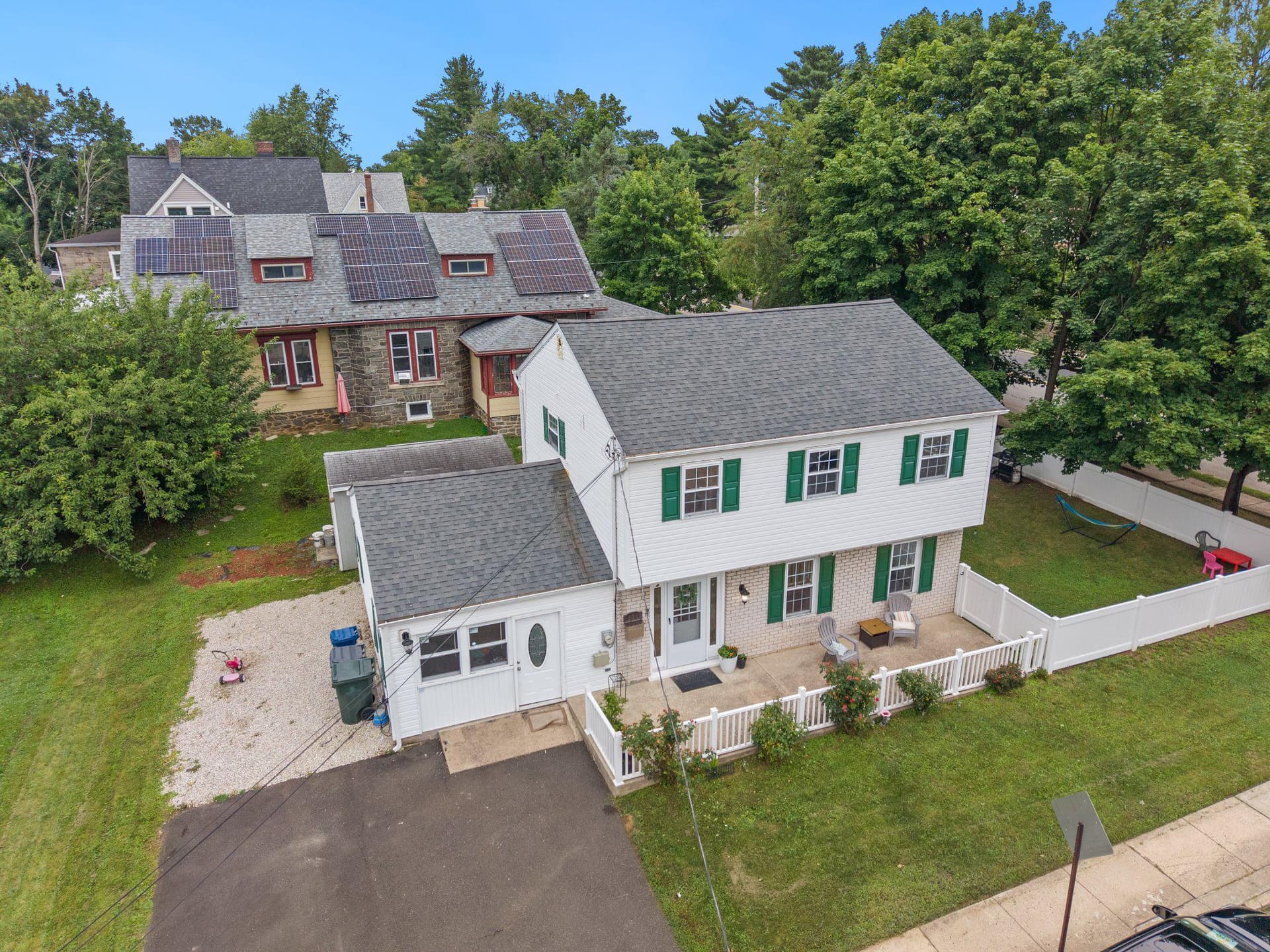 154 Central Avenue photo 24