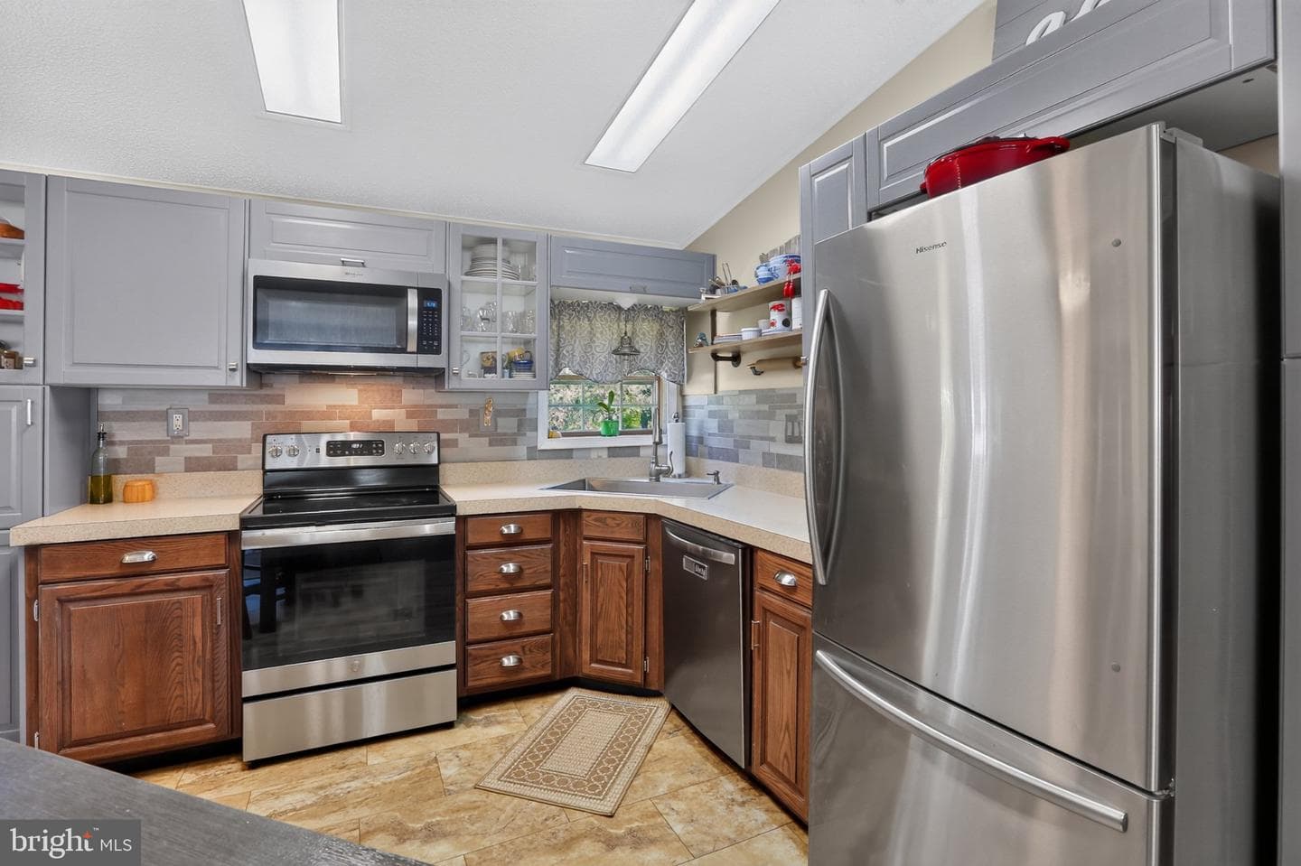 334 Cedar Drive photo 8