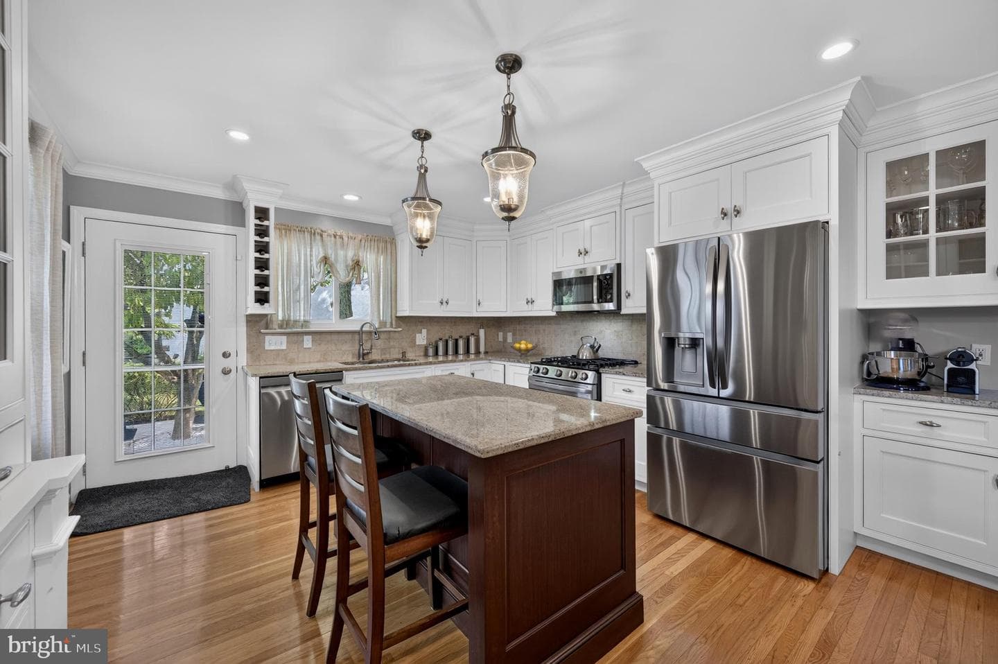 2530 Ball Road photo 10