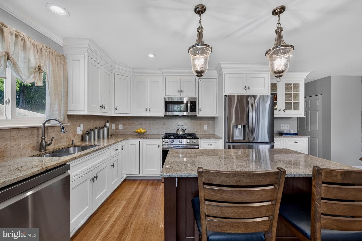 2530 Ball Road photo 11