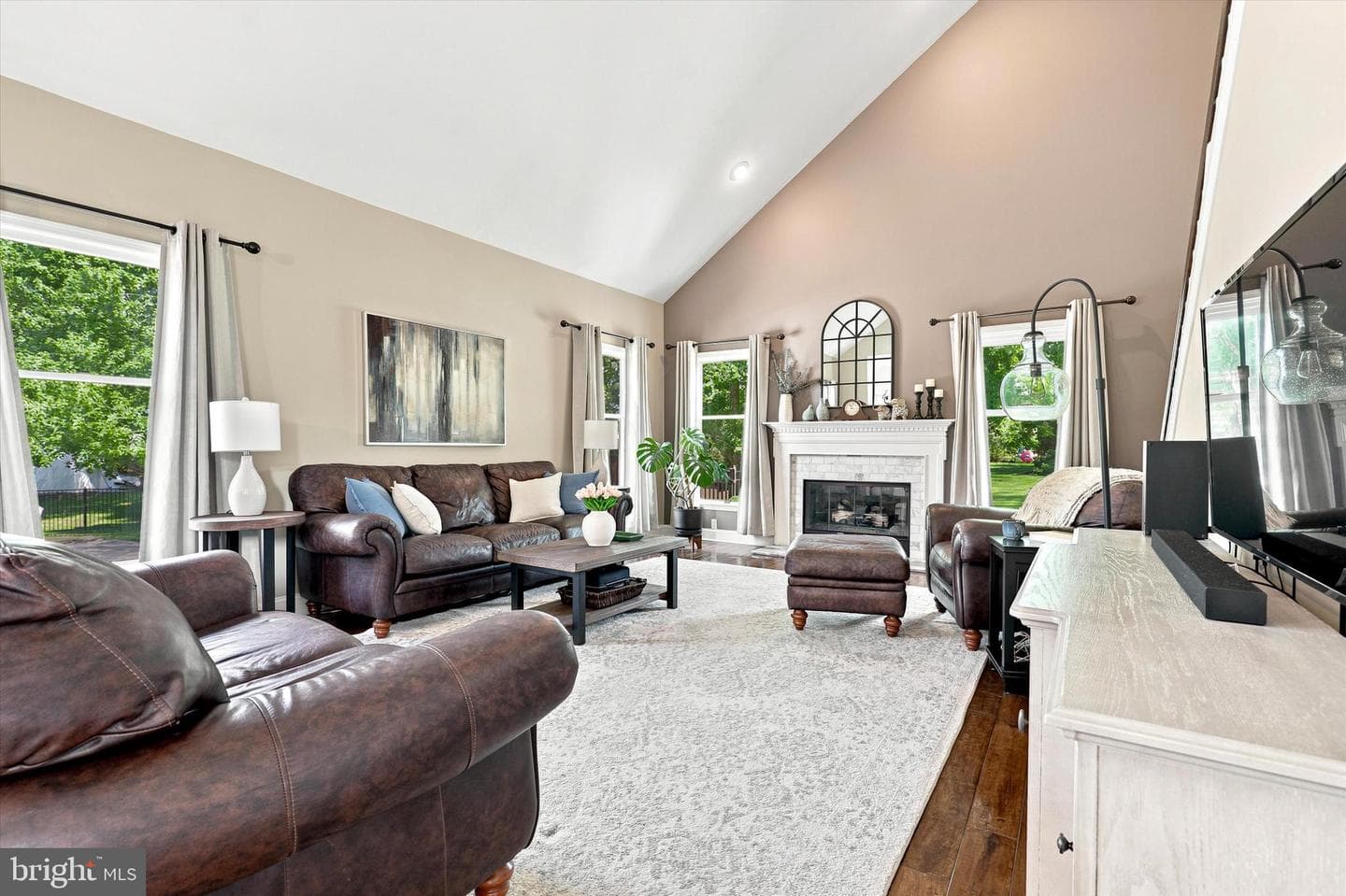 150 Fairway Drive photo 15