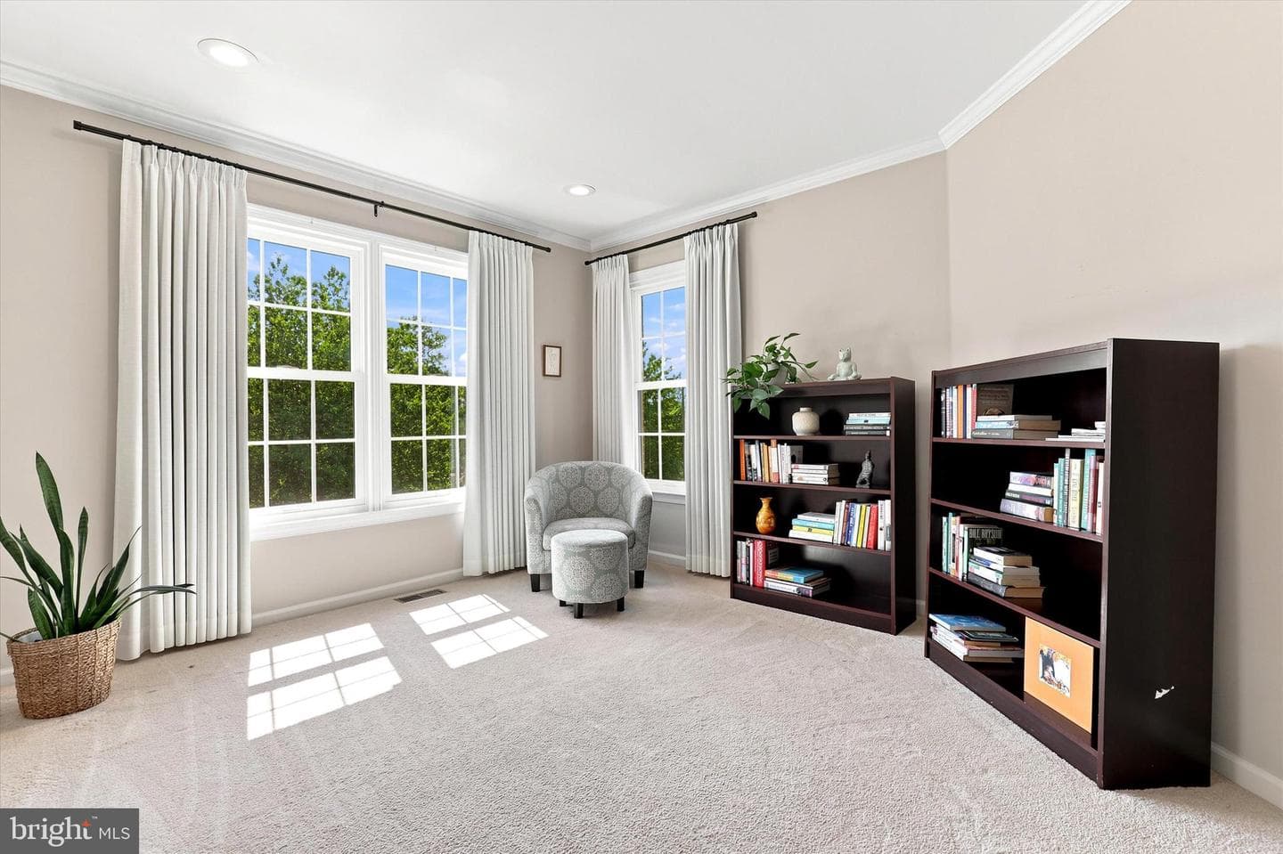 150 Fairway Drive photo 18