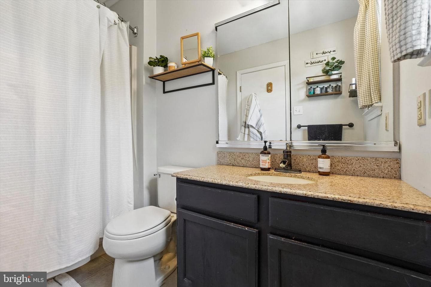 104 Yorkshire Way photo 20