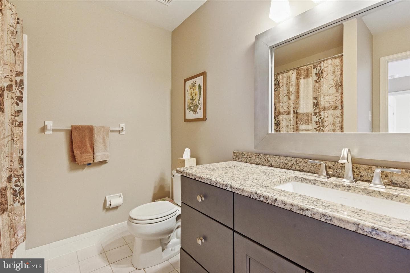 209 Westminster photo 19