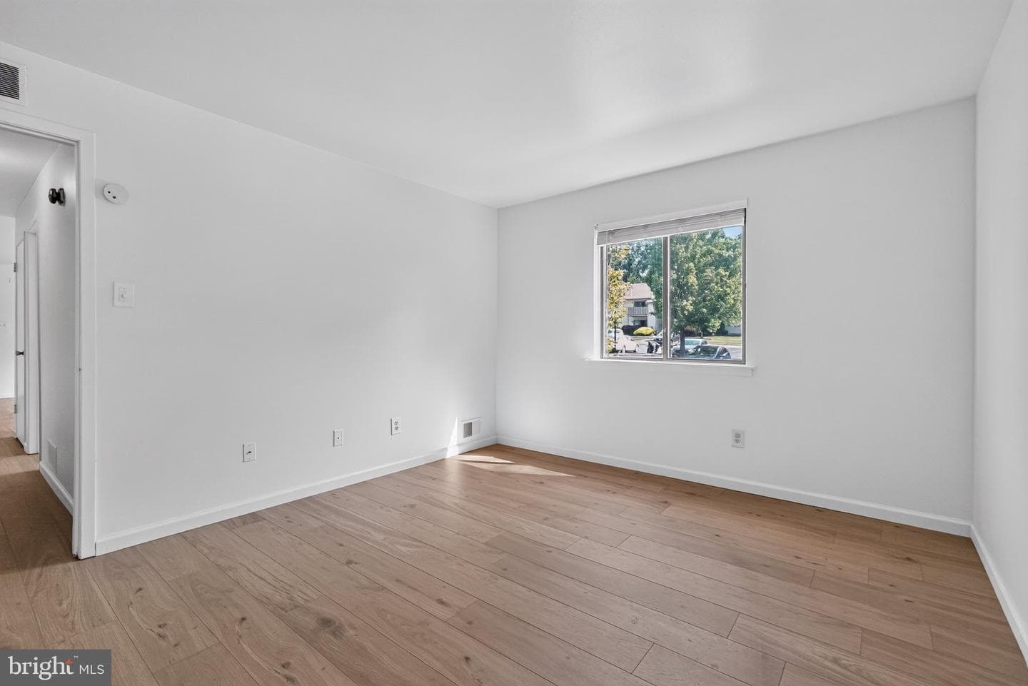 1313 Morris Court photo 27