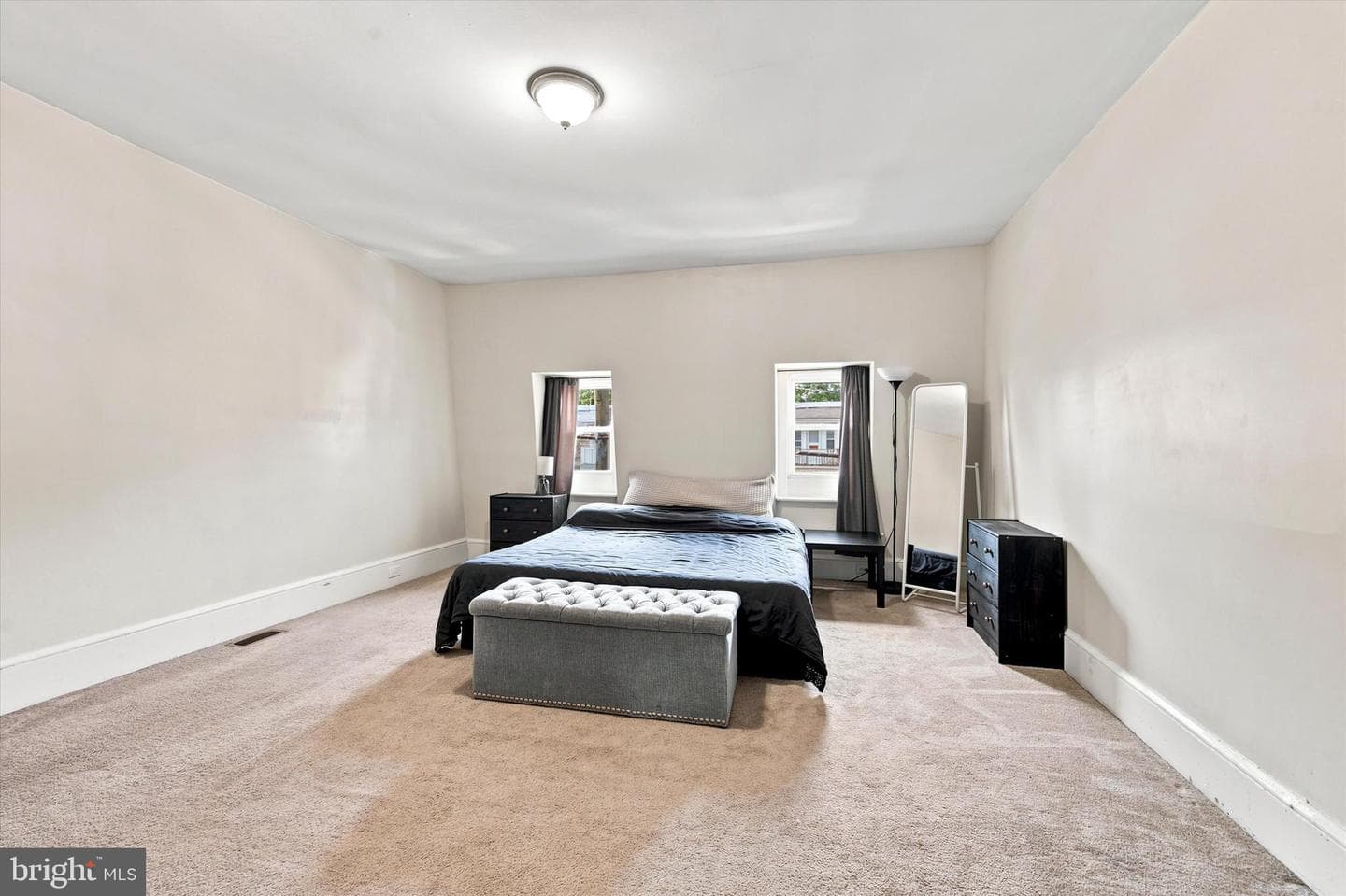 644 Chestnut Street photo 15
