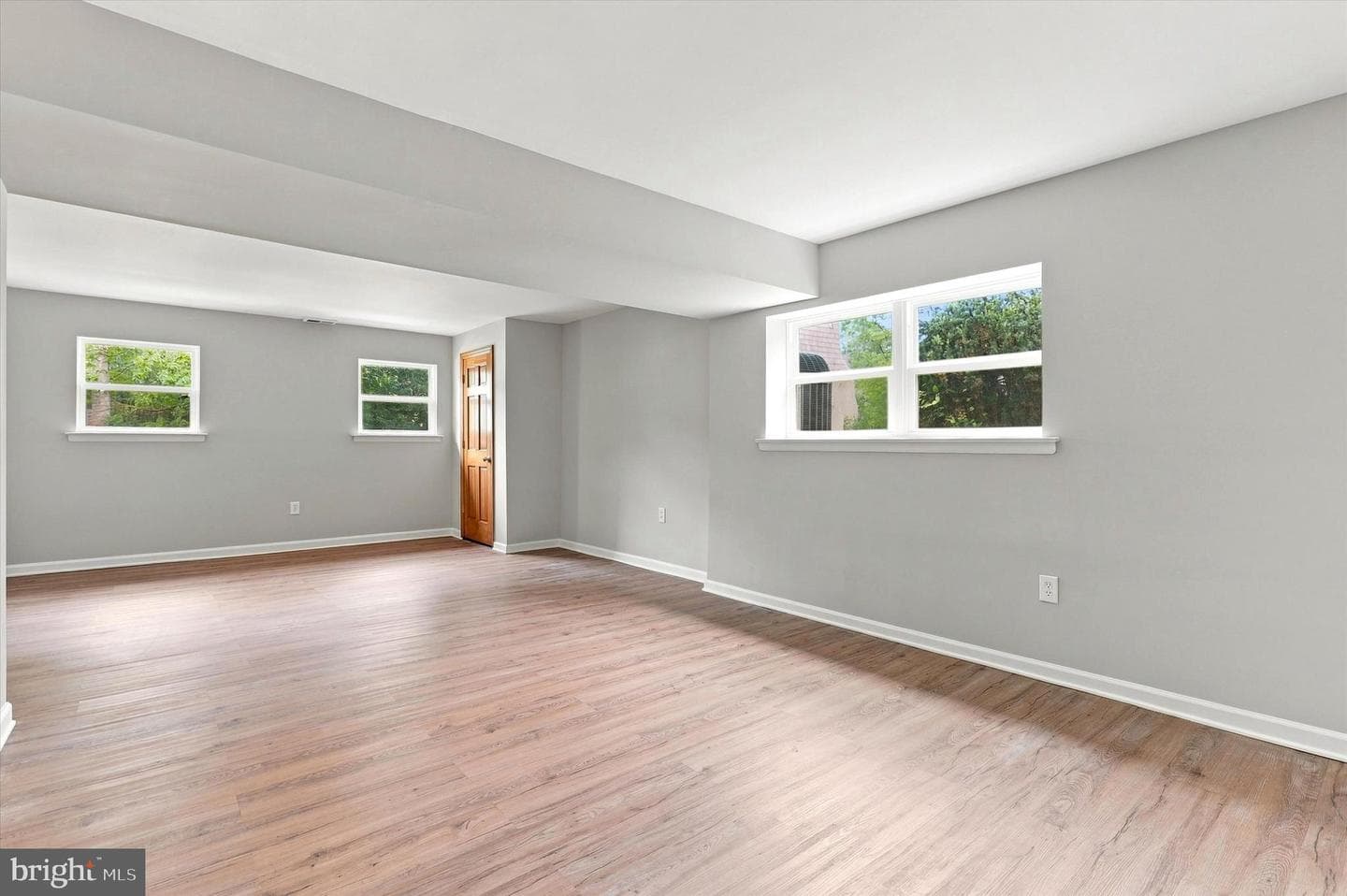 737 Vance Drive photo 28