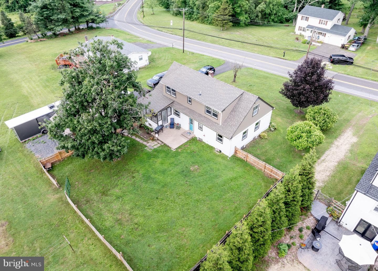 882 Allentown photo 7