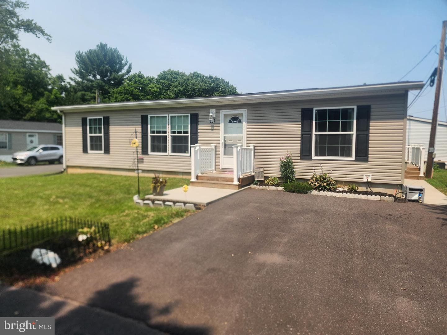165 W Ridge Pike #207 photo 1