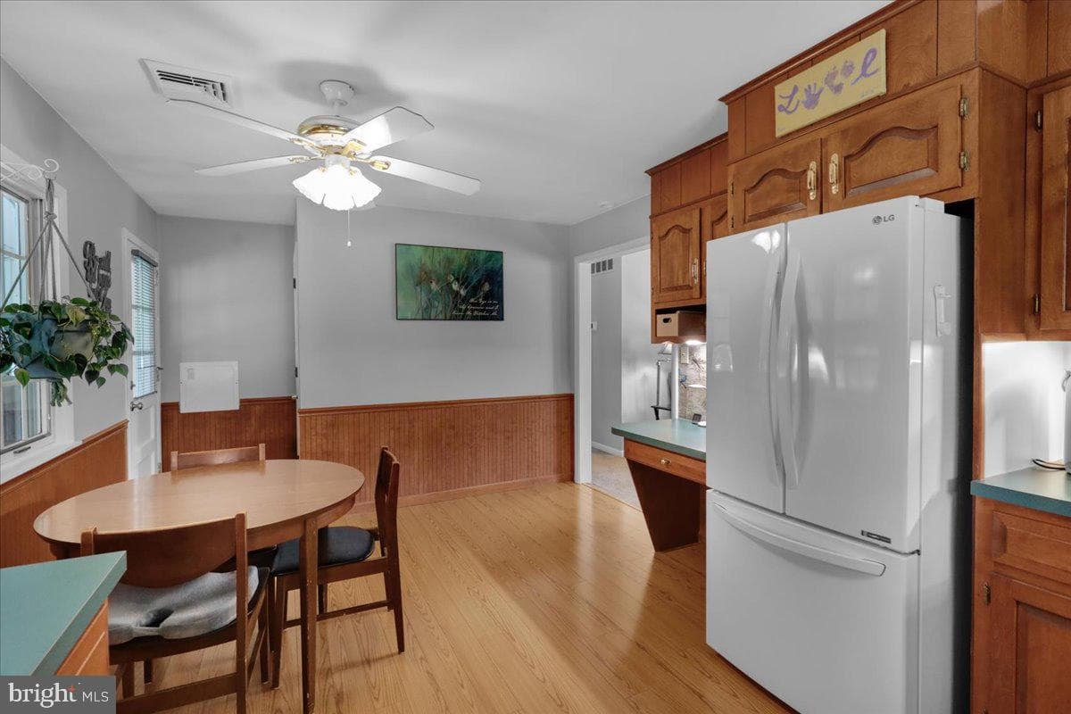 1063 Hale Street photo 14