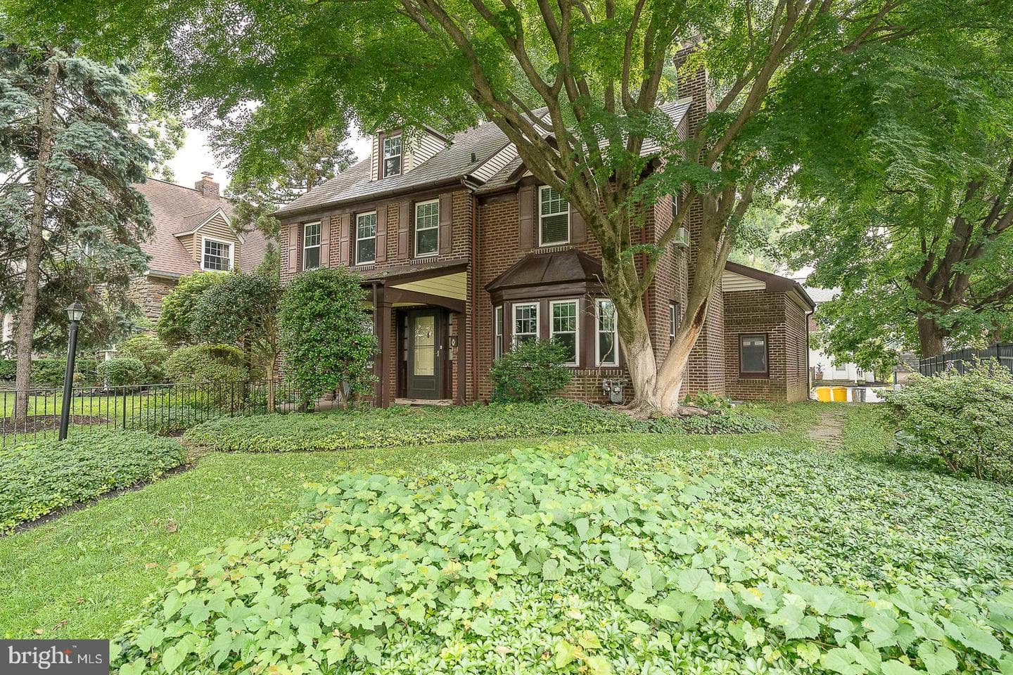 52 Rock Glen Road photo 1