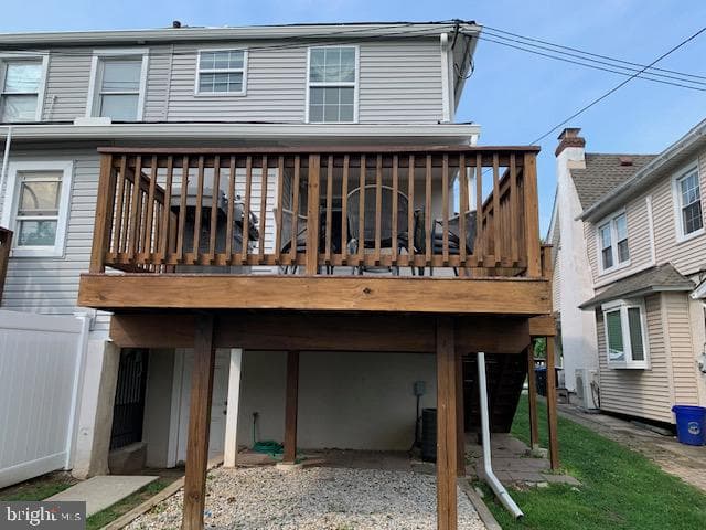 423 E Tenth Avenue photo 44