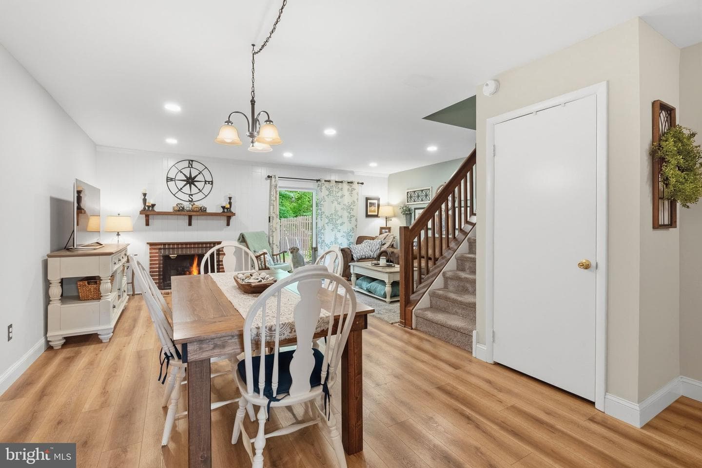 146 Larchwood Court photo 15