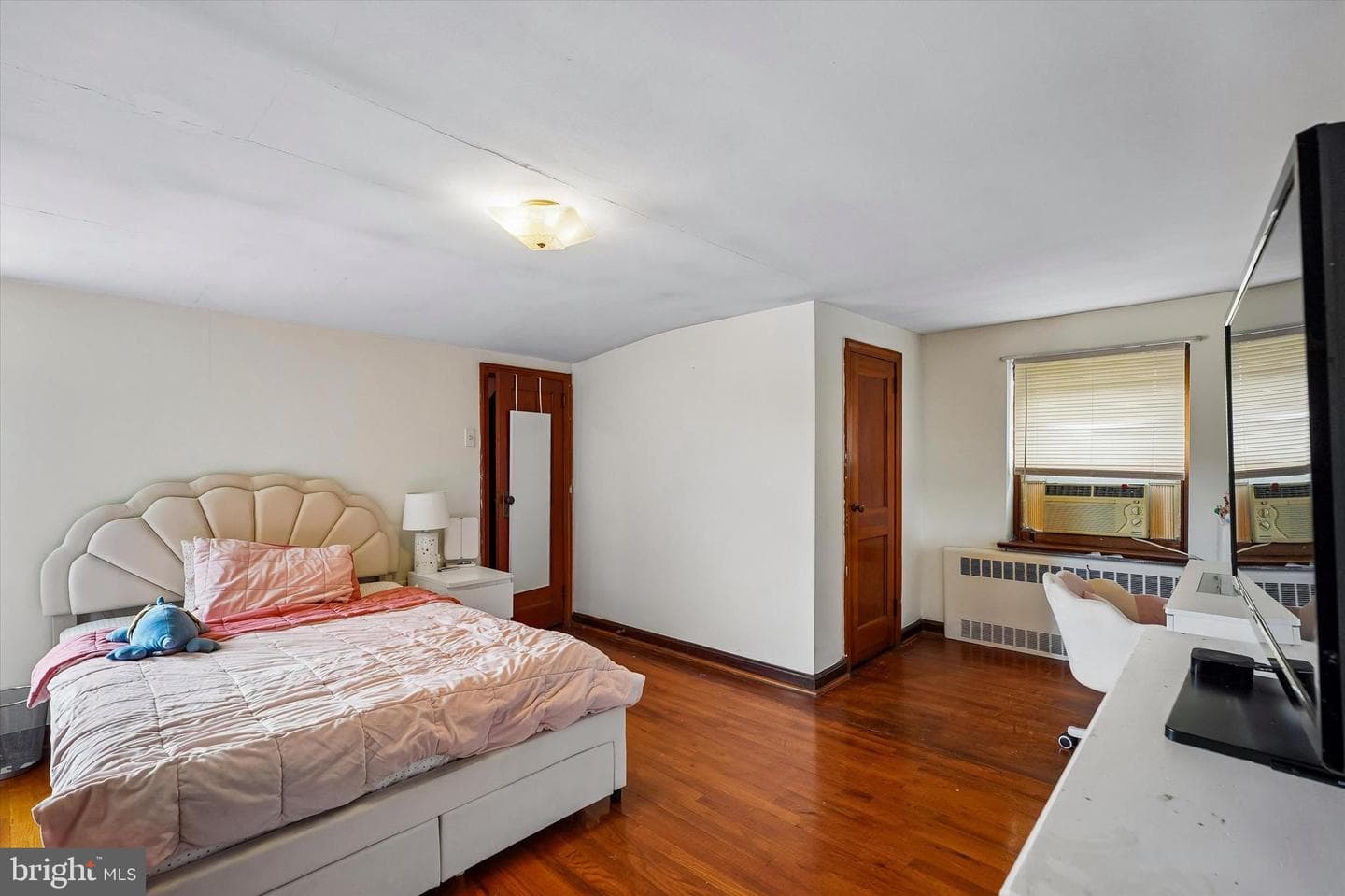 1210 E Matsonford Road photo 13