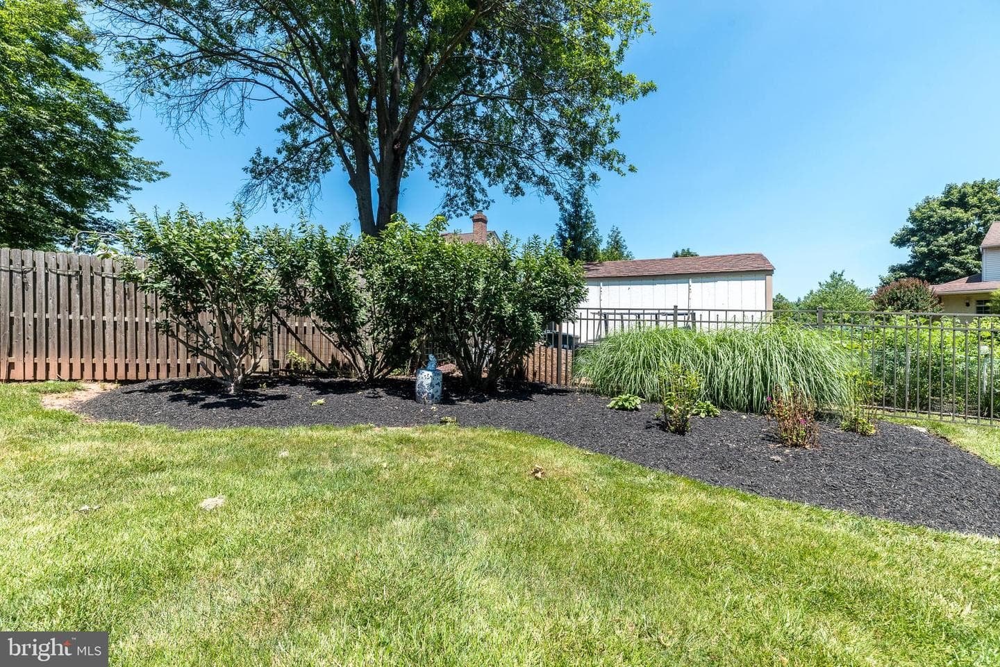 582 Weikel Road photo 25