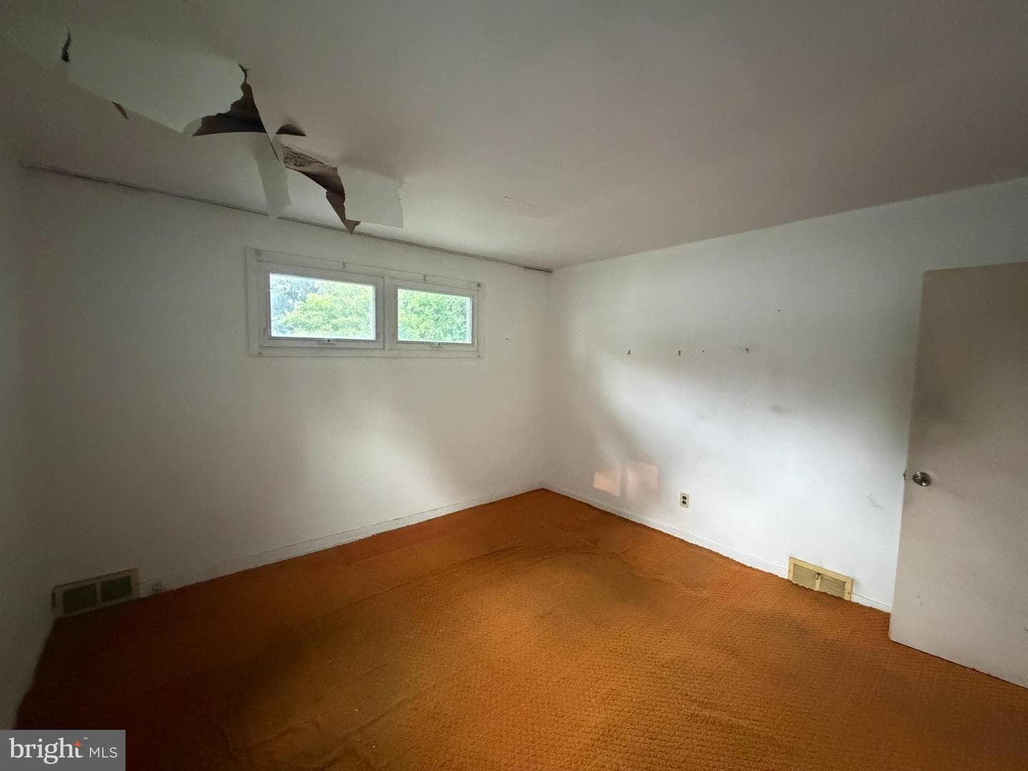 210 Fern Avenue photo 10