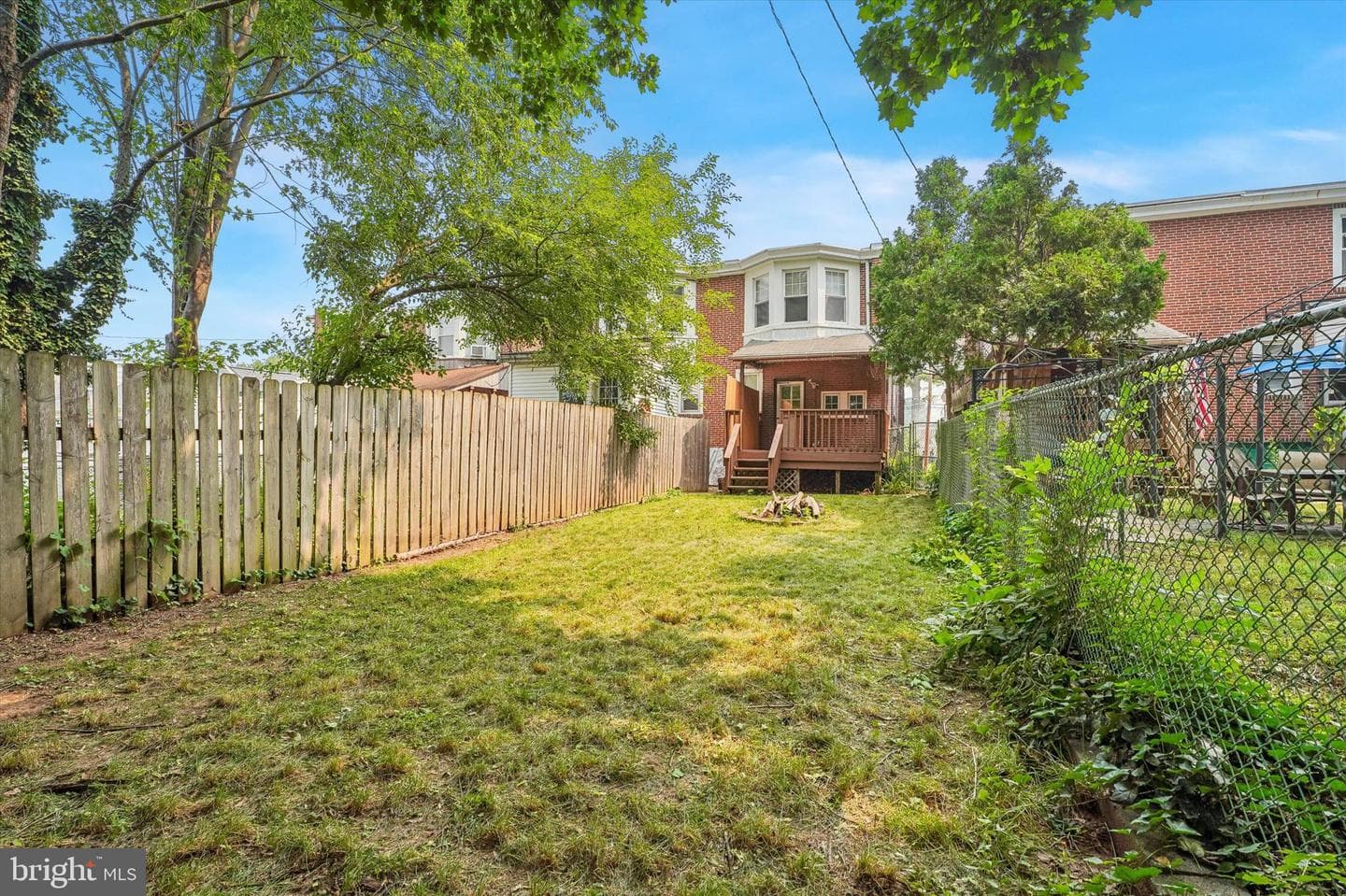 406 W Fornance Street photo 17