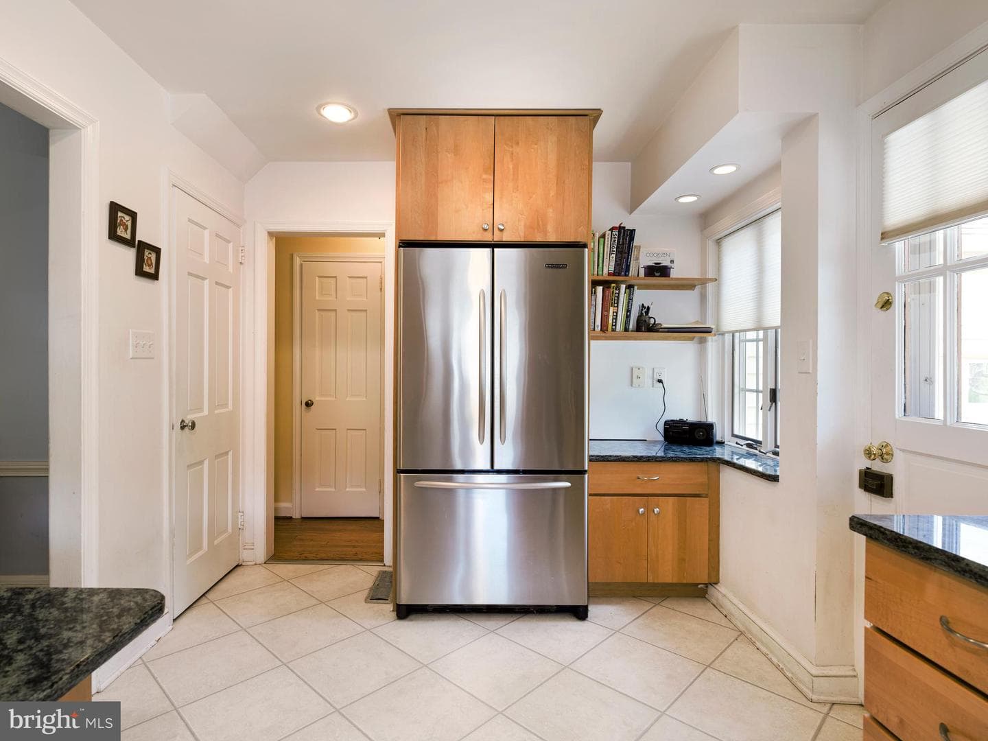 939 Remington Road photo 16