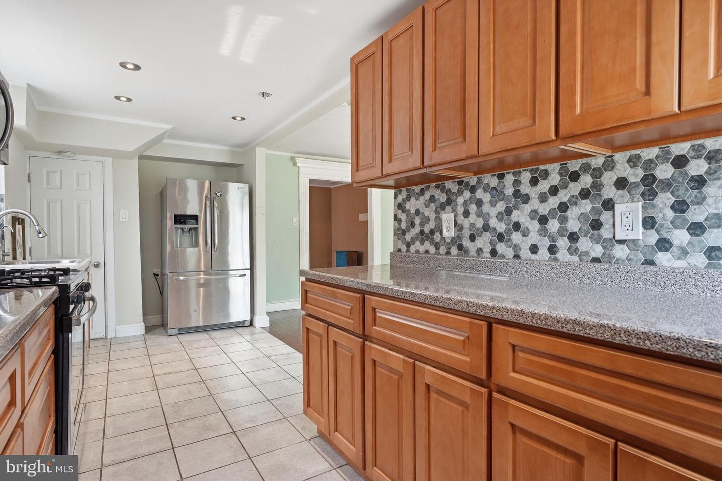2390 Philmont Avenue photo 4