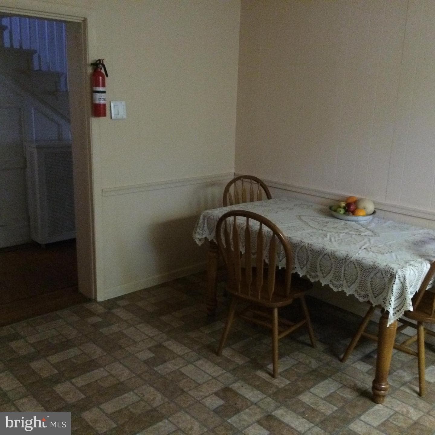 7305 N Twelfth Street photo 4