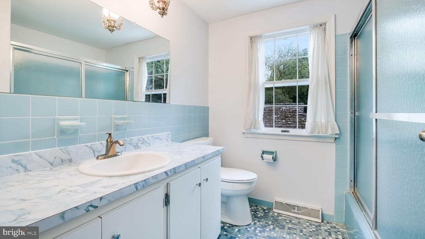 36 Harper Lane photo 27