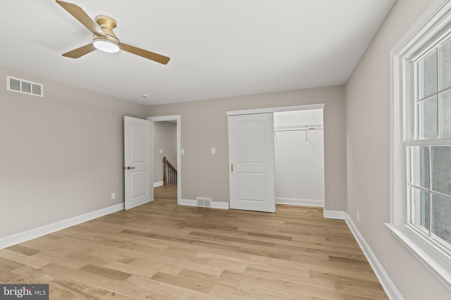 1215 Club House Road photo 33