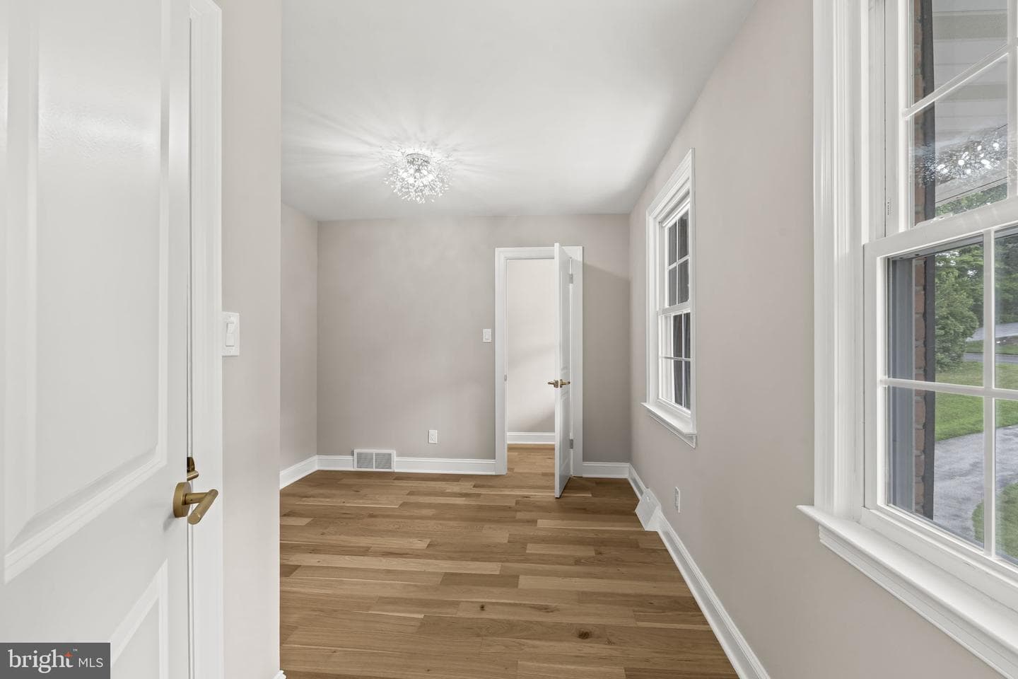 1215 Club House Road photo 42