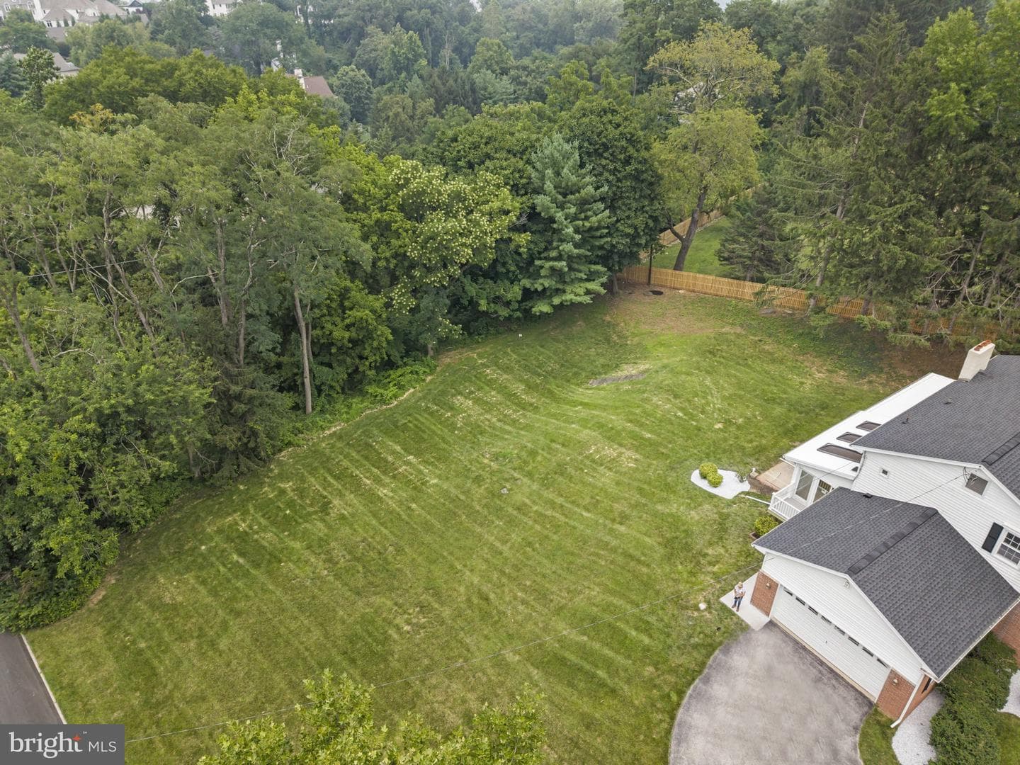 1215 Club House Road photo 68
