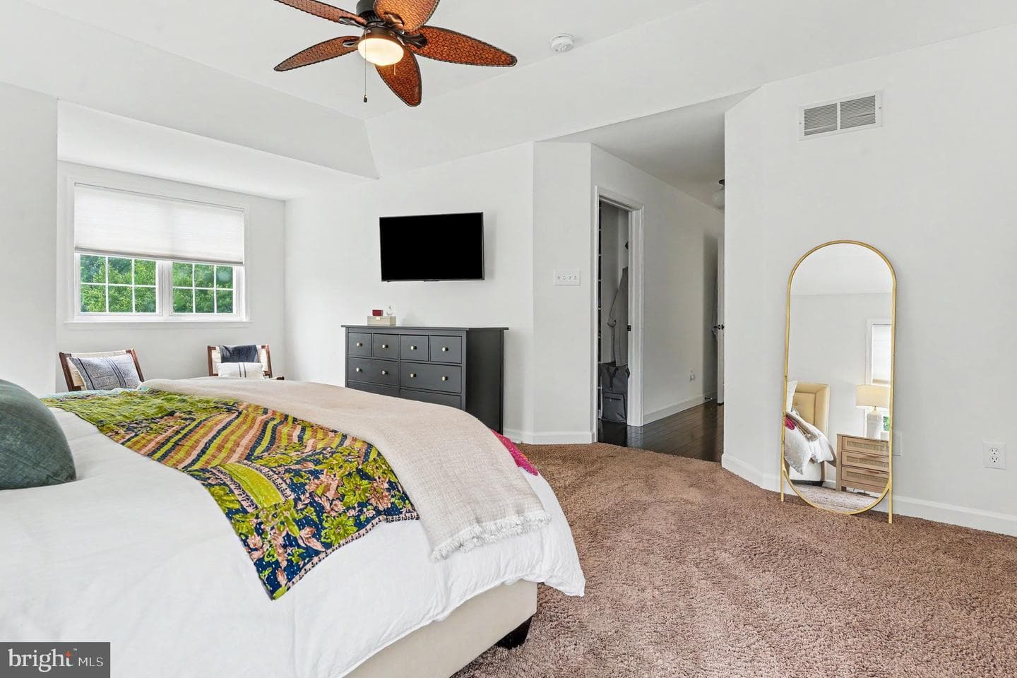 56 Long Meadow Road photo 20