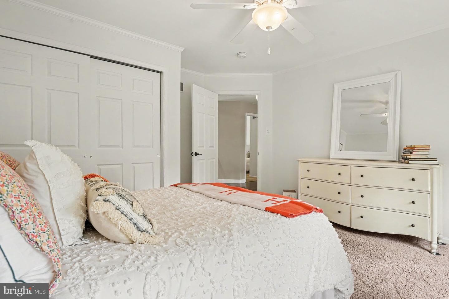 56 Long Meadow Road photo 25