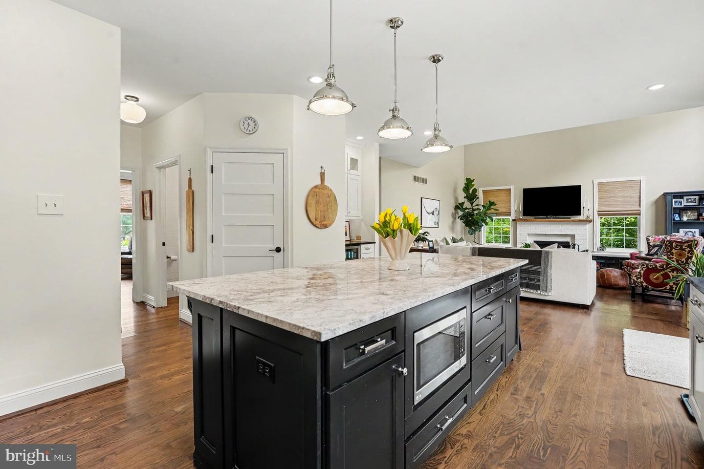 56 Long Meadow Road photo 8