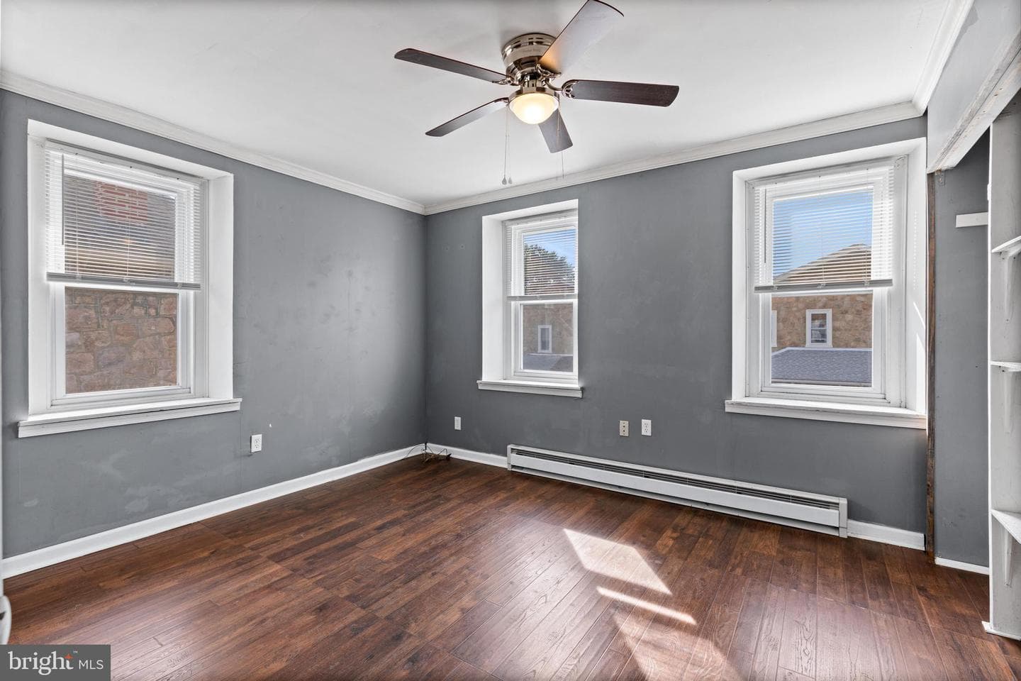 431 Renfrew Avenue photo 12