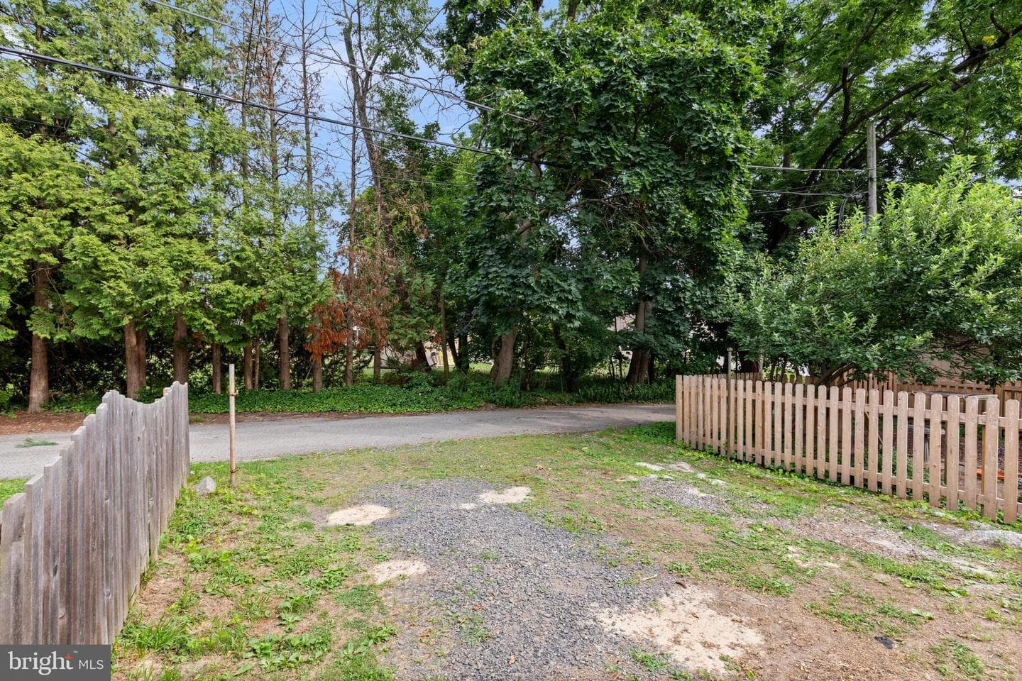 431 Renfrew Avenue photo 24
