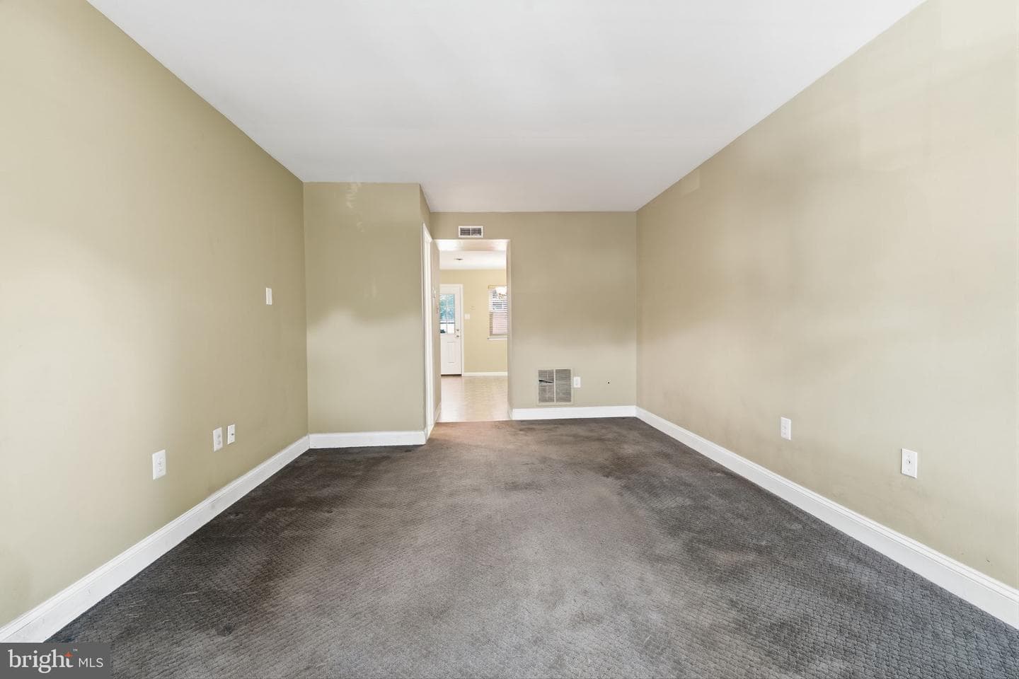 515 York Road #9-F photo 4