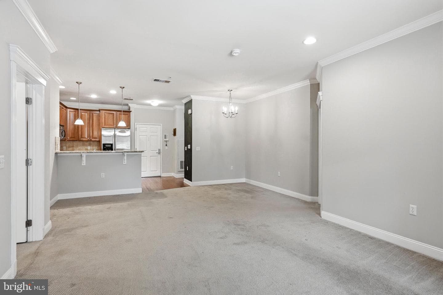 300 W Elm Street #2129 photo 19