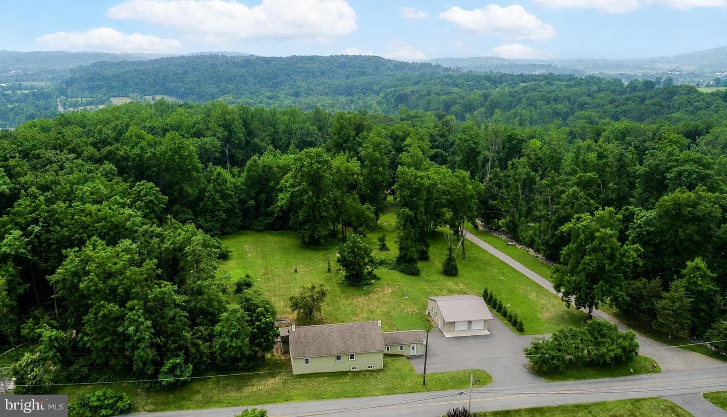 2016 Adams Road photo 45