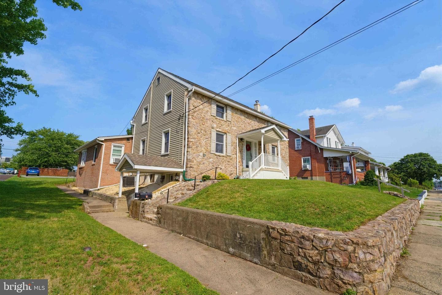 513 Jefferson Street photo 46