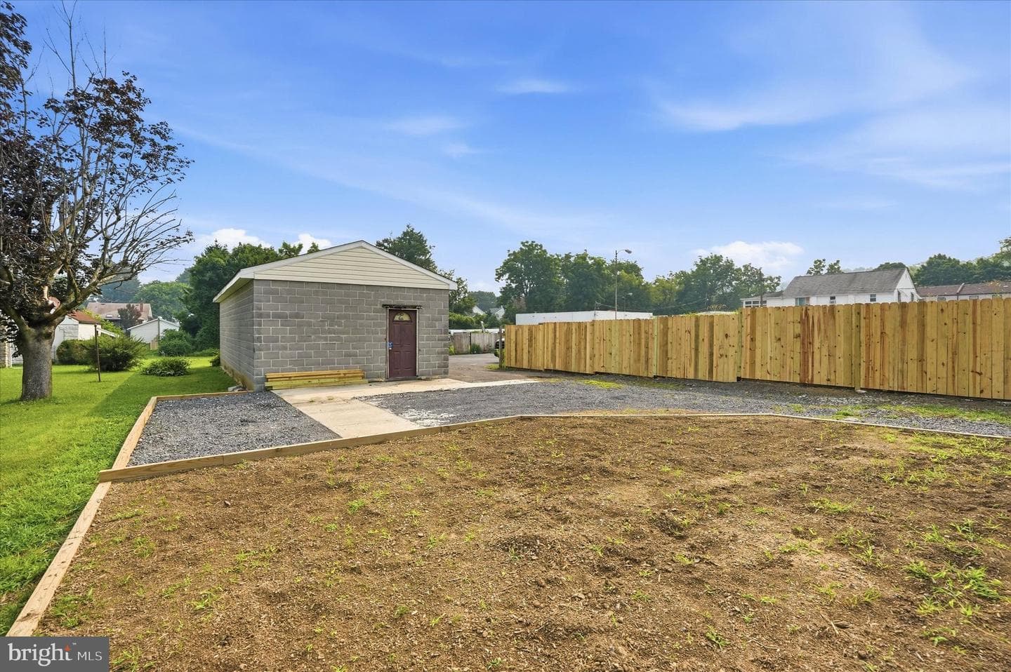 2439 Susquehanna Road photo 24