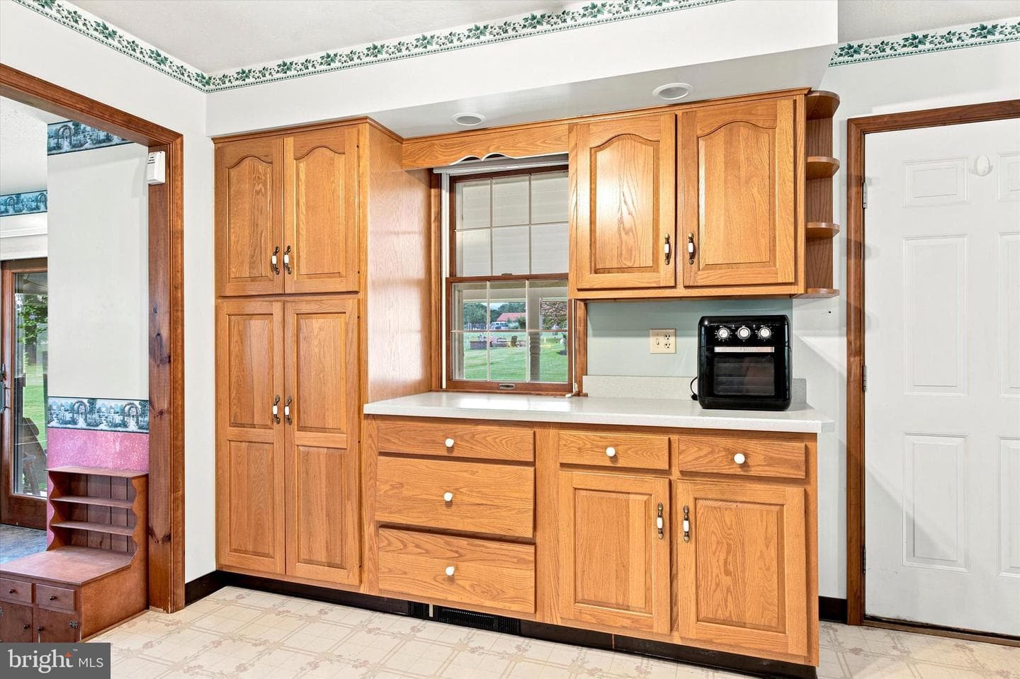 360 Oak Drive photo 12