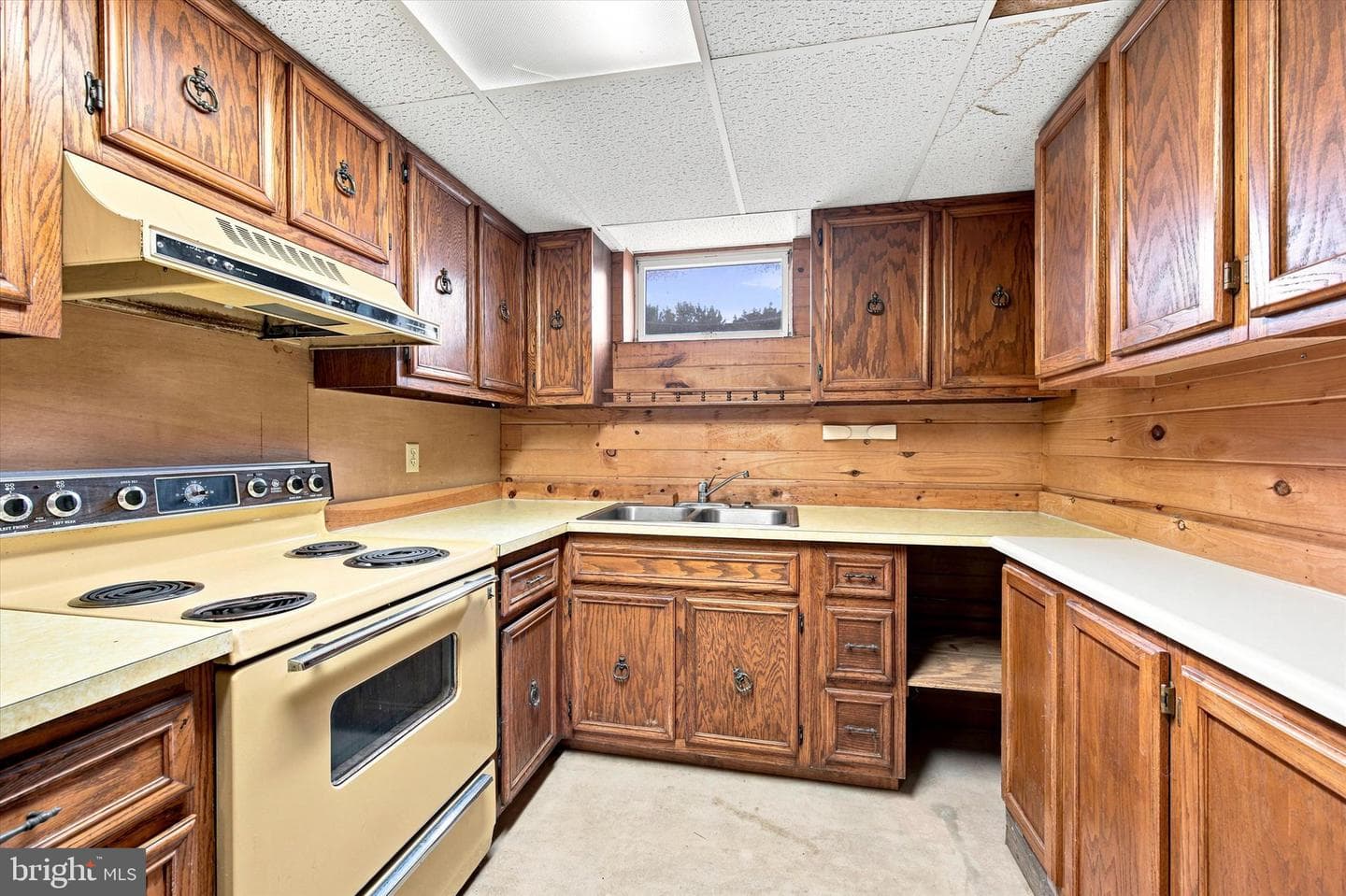 360 Oak Drive photo 23
